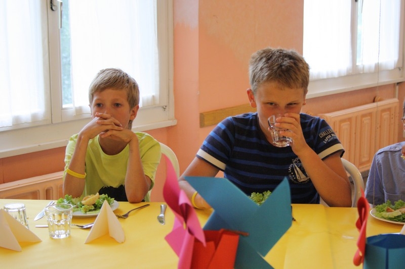 Village Camps International Summer Camp Leysin, Switzerland 2026-08-15 https://www.villagecamps.com/journals_admin/images/716-21-prom (62).jpg